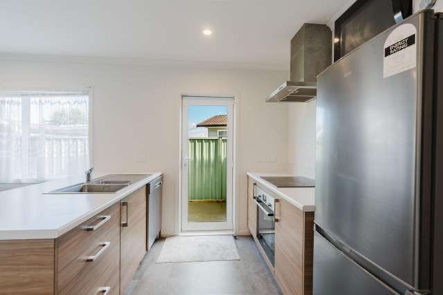 5/7 Burrows Place Frankton_1