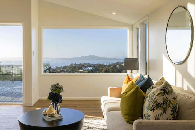 Rangitoto Zone! Stunning Views! 974sqm land