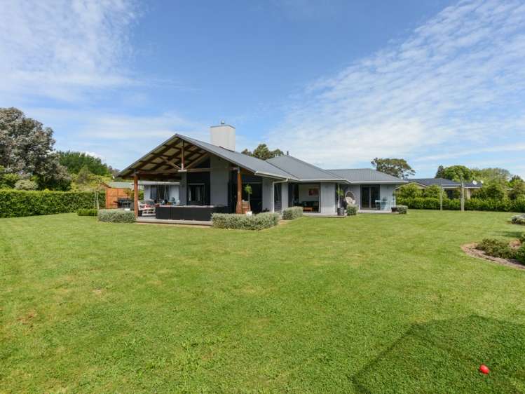 2 Rochfort Street Otane_24