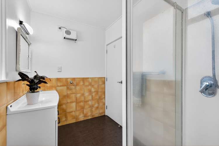 1/11 Chester Street Taradale_16