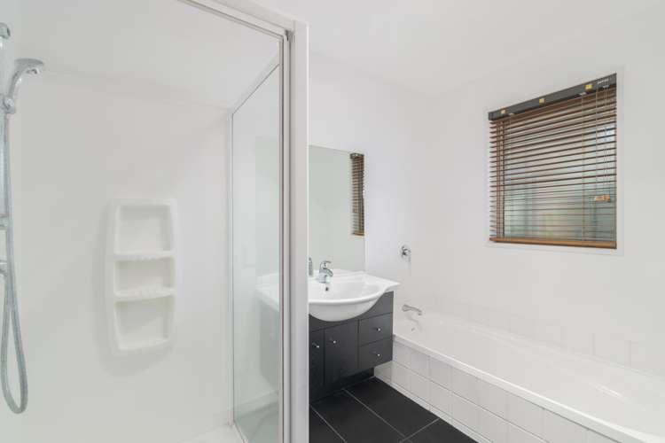 3 Burbank Drive Aidanfield_12