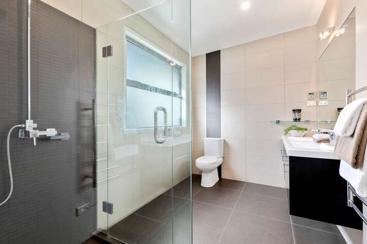 19 Zara Court Windsor Park_35