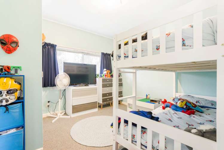 77 Te Atatu Road Te Atatu South_11