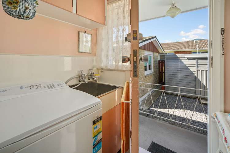 26 Fergusson Street Stoke_13