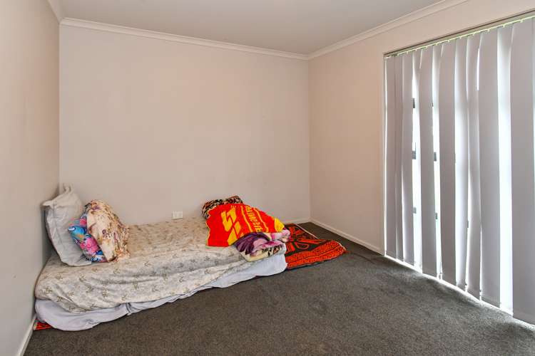 12 Reward Place Mangere_9