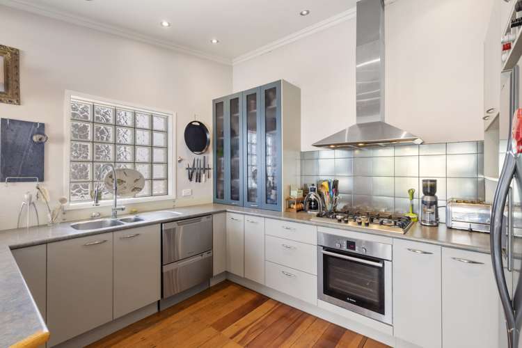 5 Ewen Alison Avenue Devonport_8