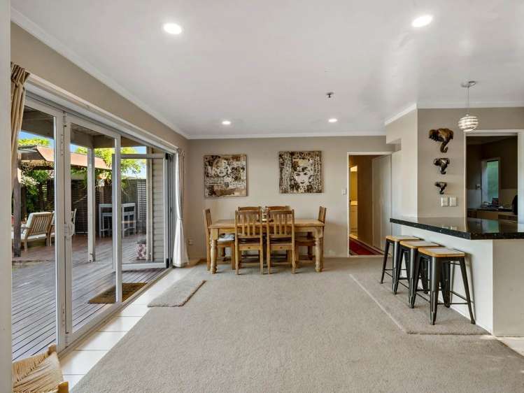 112 Whangaparaoa Road Red Beach_8