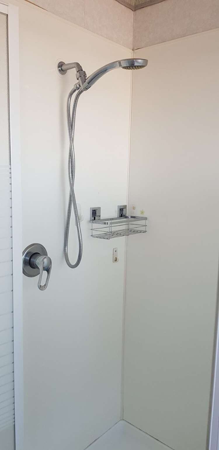2/737 Cameron Road 11234_9