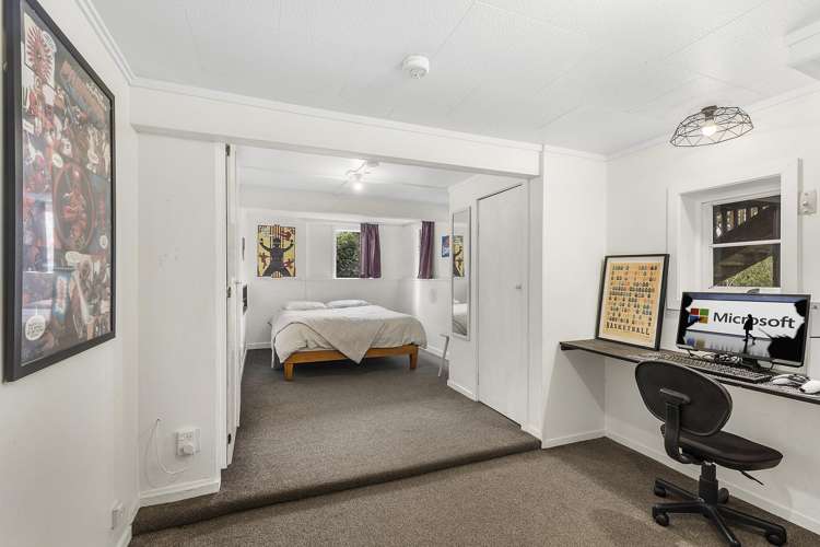 16 Charlotte Avenue Brooklyn_15