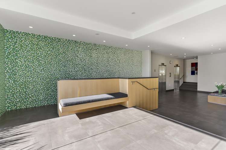 102/45 Stanley Point Road Devonport_14