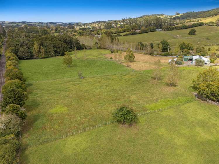 6 Kanohi Road Kaukapakapa_32