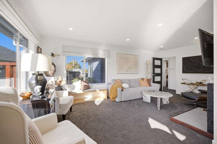 42 Trafford Street_4