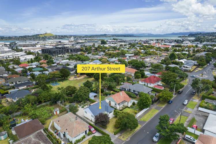 207 Arthur Street Onehunga_14