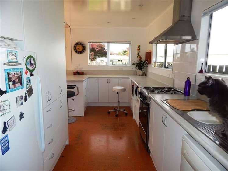 23 King Street Carterton_3