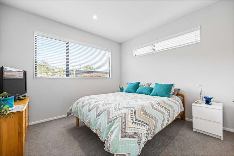 18 Awanui Crescent Matakana_16