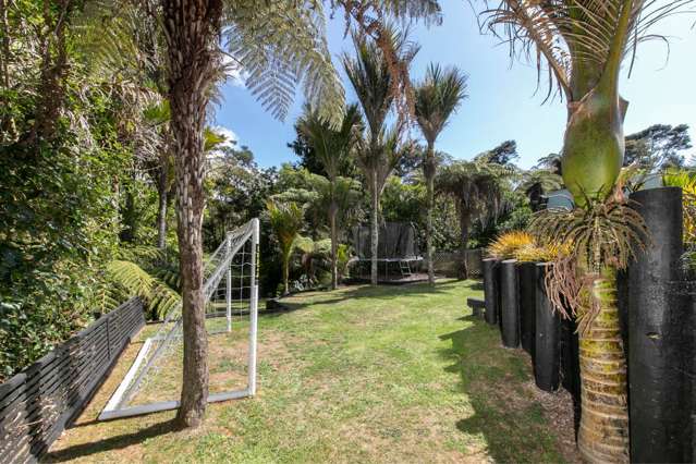 13 Rimutaka Place Titirangi_4