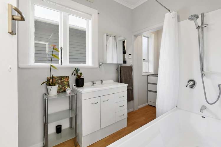 7 Pinnacle Street Seatoun_13