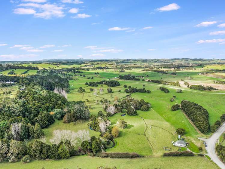 444 Brown Road Kaiwaka_10