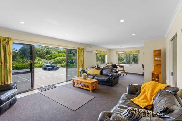 47 Rutherford Drive Waikanae Beach_1