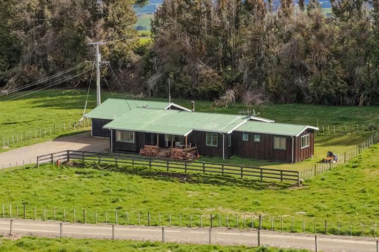 3986 Puketitiri Road Patoka_6