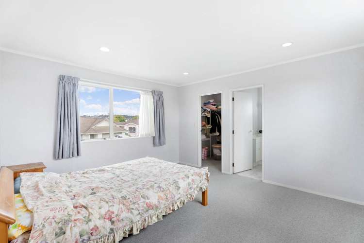 1/19 Ambleside Drive Northpark_30