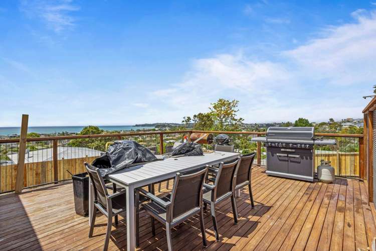 21 D'Oyly Drive Stanmore Bay_19