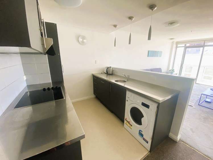 304/15 Holland Street 2185_2