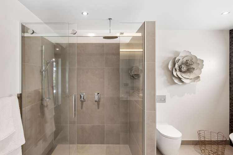 48 Office Road Merivale_14