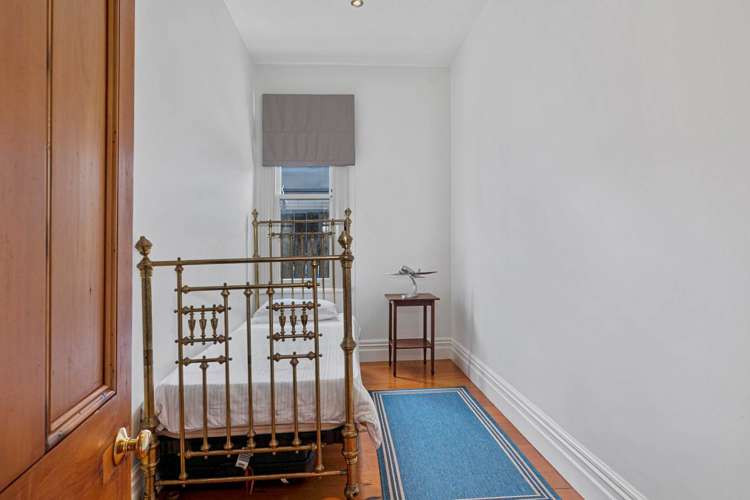 5 Shoal Bay Road Devonport_21