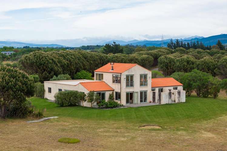 16 Hinepango Drive Rarangi_4