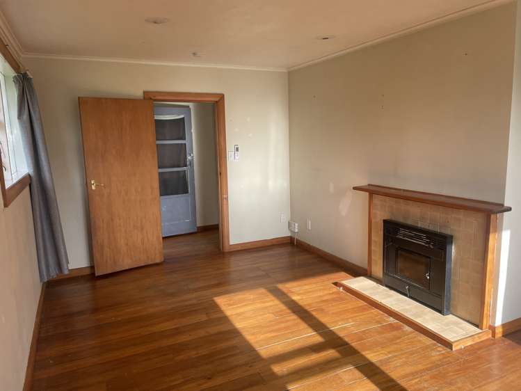 20 Stevens Crescent Porirua East_13