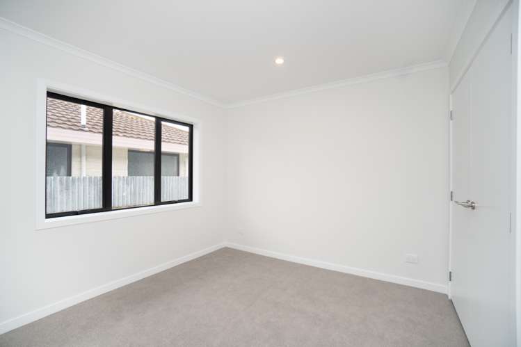 112d Monrad Street Highbury_9