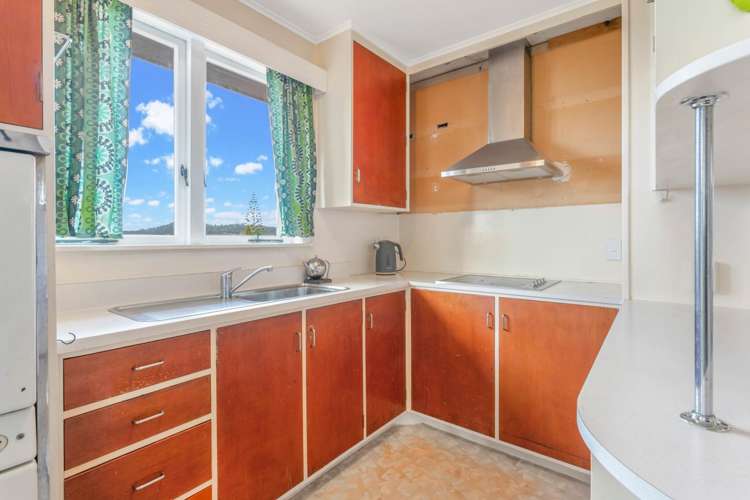 25 Nandana Drive Glen Eden_14