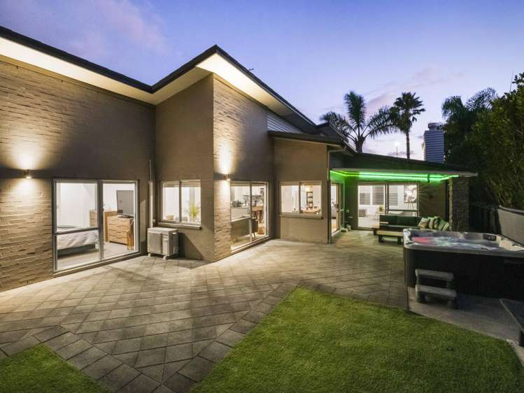 5 Chard Place Flat Bush_30