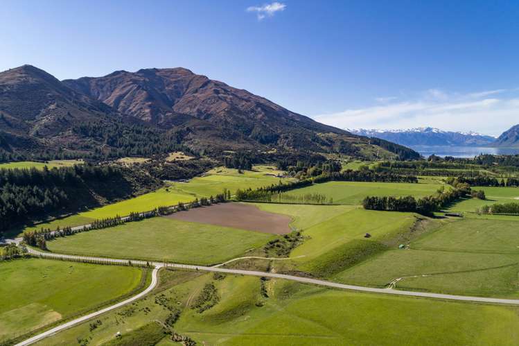 1 Te Awa Road_3