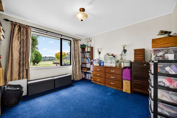 107 Gordon Road Pollok_28