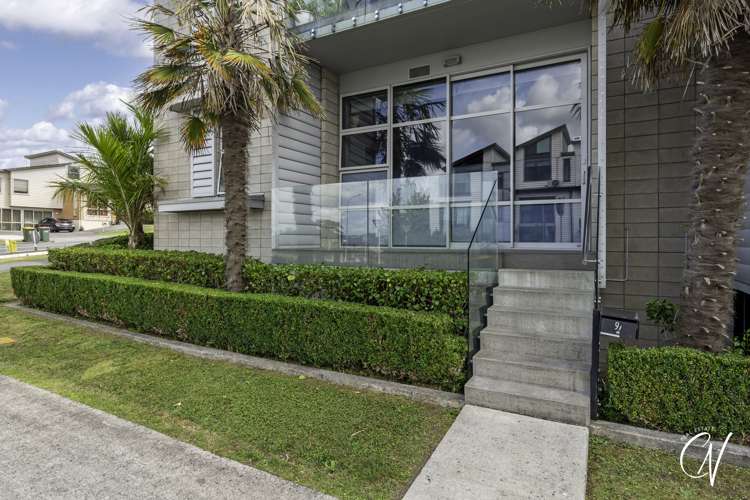 97 Norwood Drive Flat Bush_2