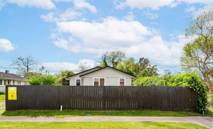 23 James Henry Crescent Huntly_21