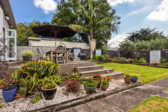 13 Chatham Avenue Mount Albert_1