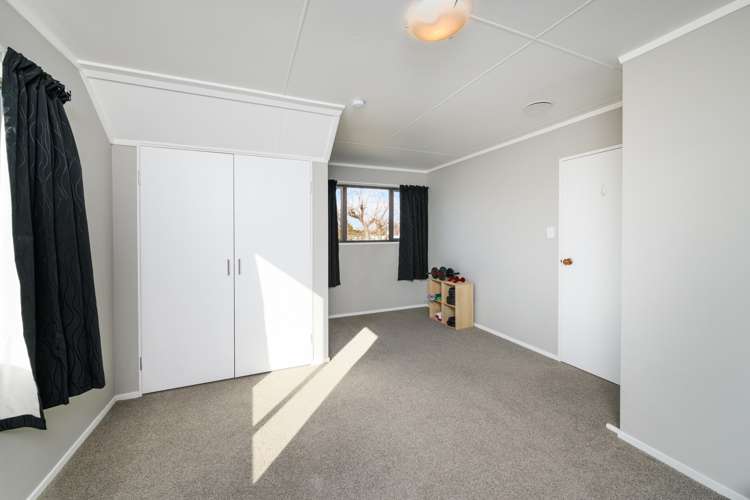 24 Cedar Crescent Feilding_12