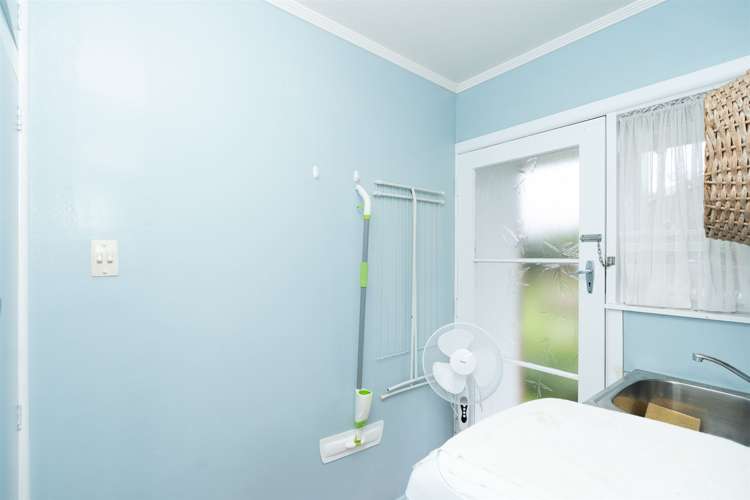 964b River Road Queenwood_16