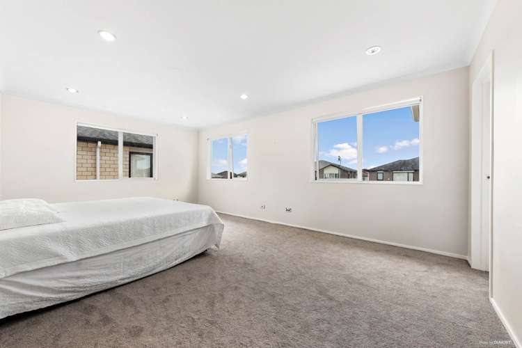 20 Carrickdawson Drive Flat Bush_13