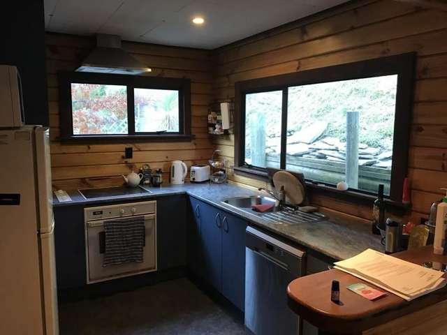 9 Mackinnon Terrace Fernhill/Sunshine Bay_1