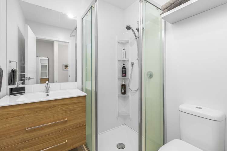 29 Tokai Place Glen Eden_9