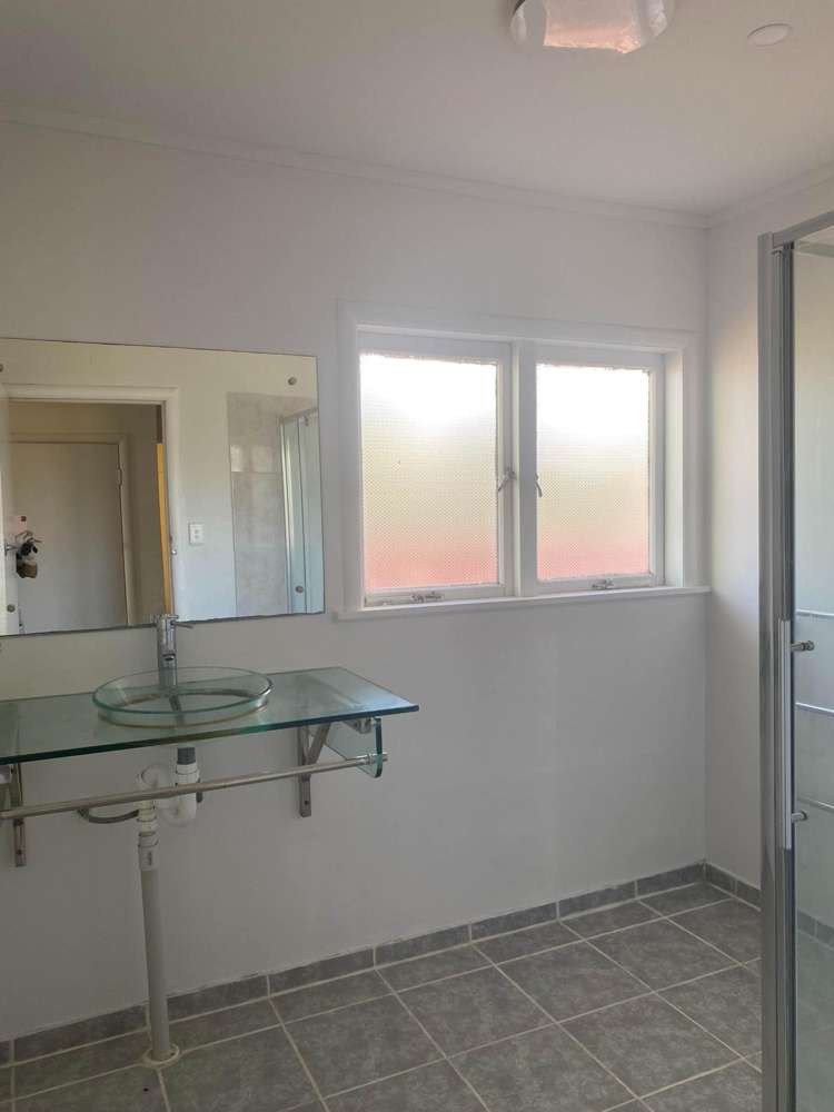 23 Woodford Avenue Henderson_10