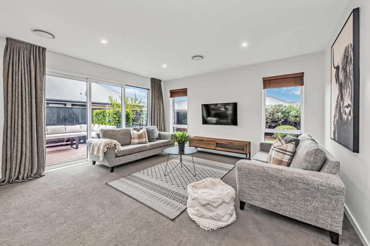 9 Falcon Road Rolleston_11