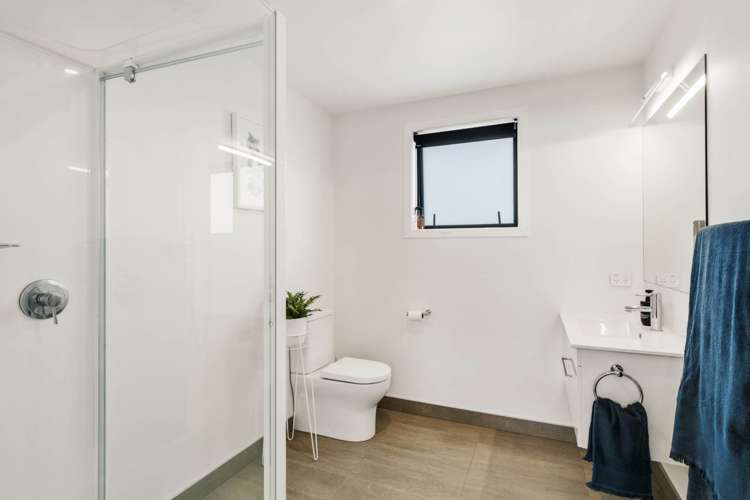 13 Waipana Street Hobsonville_21