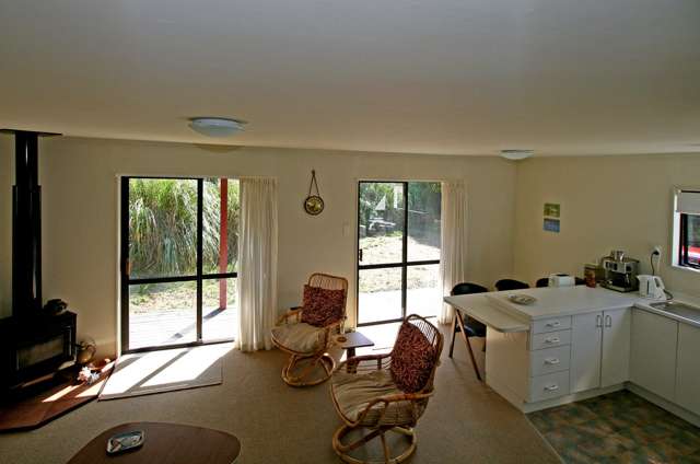 13 Sarah Street Waikawa Beach_1