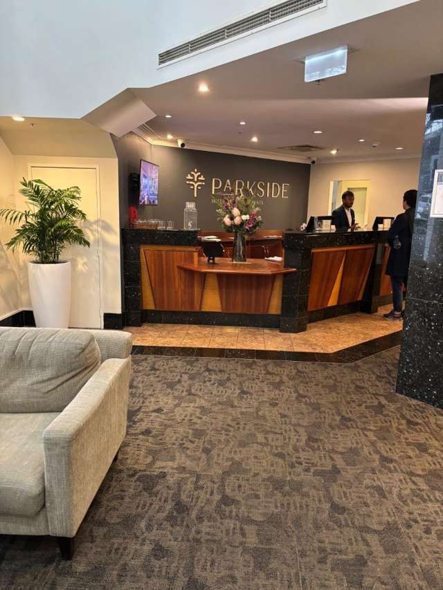 417/100 Greys Ave City Centre_1