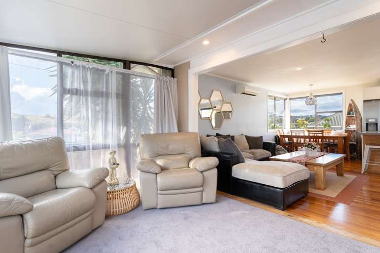 19 Paenui Street Titahi Bay_13